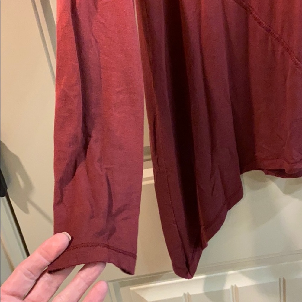 Hem & Thread Brand. Euc! - image 4